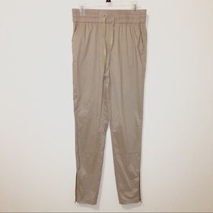 Elizabeth & James Kieran Tech Stretch Crop Trouser